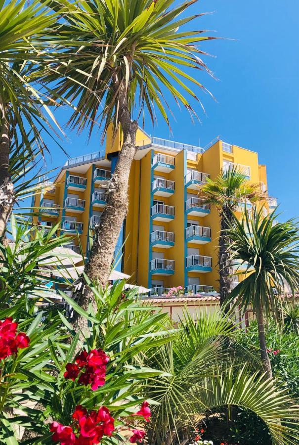 Hotel Capri 3*